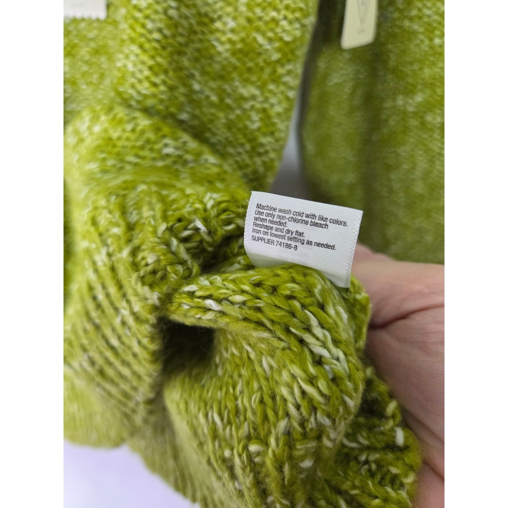 ST JOHN'S BAY Petite large Green Marled V-Neck Cable Knit Sweater - Picture 6 of 7
